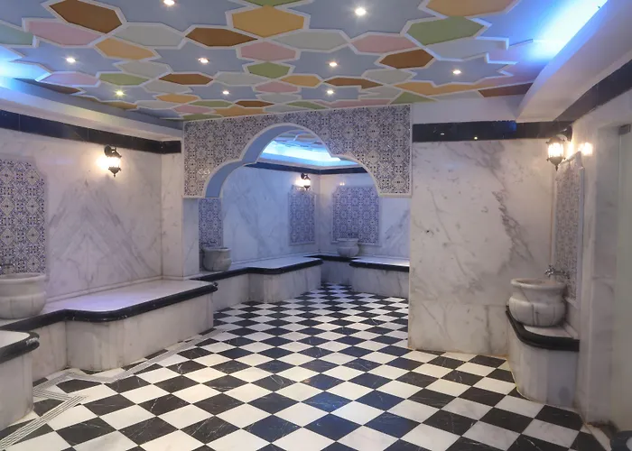 بيراميزا بيتش ريزورت - سهل حشيش 5* الغردقة