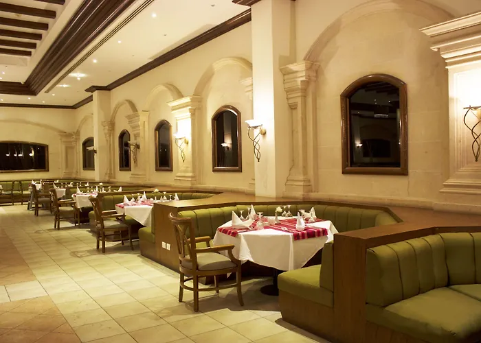 Pyramisa Sahl Hasheesh Üdülőközpont 5*